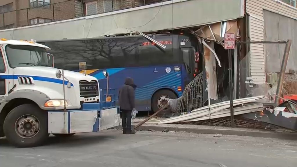 MTA driver injured after bus crashes into storefront deli in Yonkers, NY MTA driver injured after bus crashes into storefront deli in Yonkers, NY