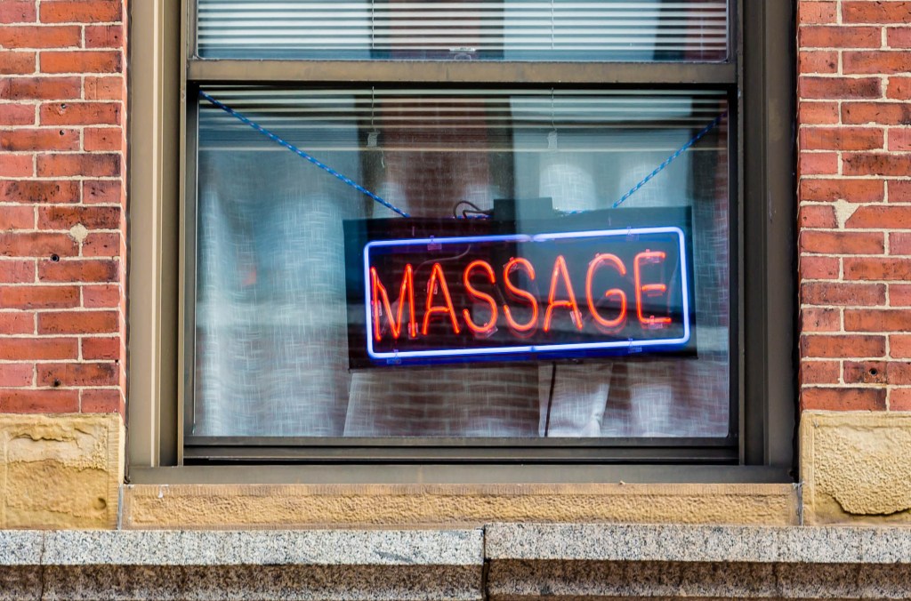 Mother-daughter duo forced woman to be prostitute in Brooklyn massage parlors: DA Mother-daughter duo forced woman to be prostitute in Brooklyn massage parlors: DA