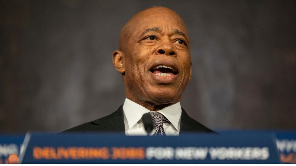 New York City Mayor Eric Adams touts decrease in violent crime as time in office draws to a close New York City Mayor Eric Adams touts decrease in violent crime as time in office draws to a close