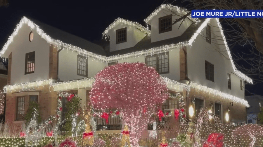 Queens neighborhood holiday celebration raises $200,000 for charity Queens neighborhood holiday celebration raises $200,000 for charity