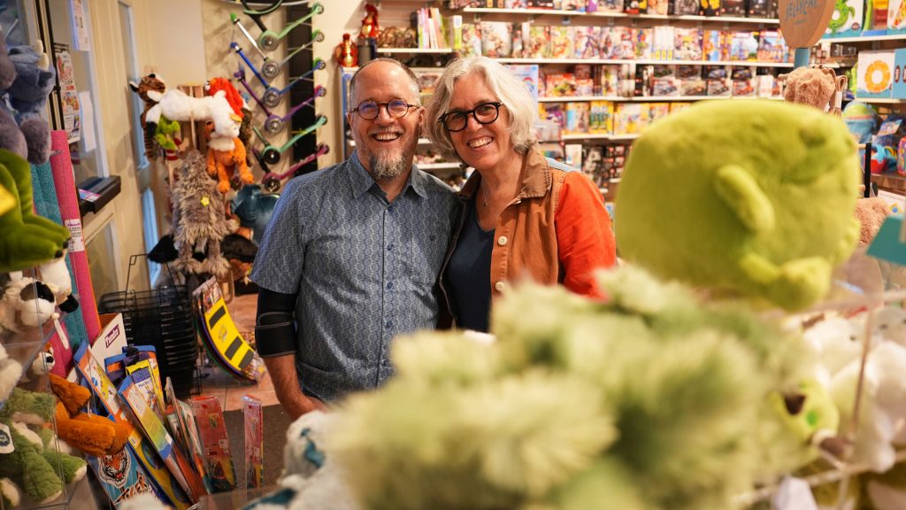 US tariffs are having an uneven effect on holiday prices and purchases