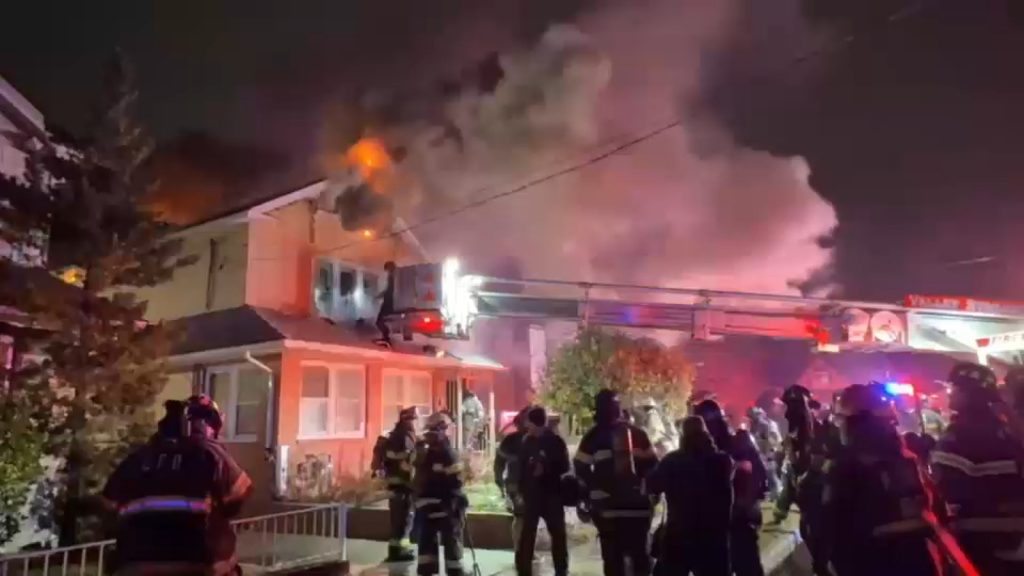 Valley Stream, Long Island house fire displaces 4 residents; 2 cats rescued