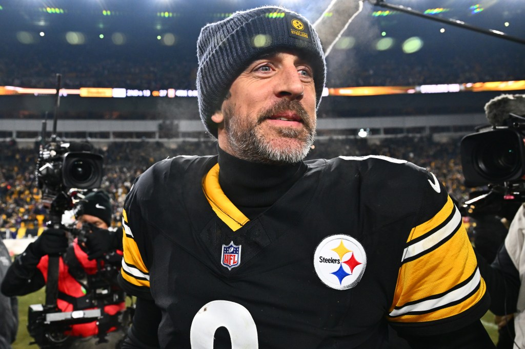 Aaron Rodgers back in playoffs after fulfilling Steelers’ ‘vision’ Aaron Rodgers back in playoffs after fulfilling Steelers' 'vision'