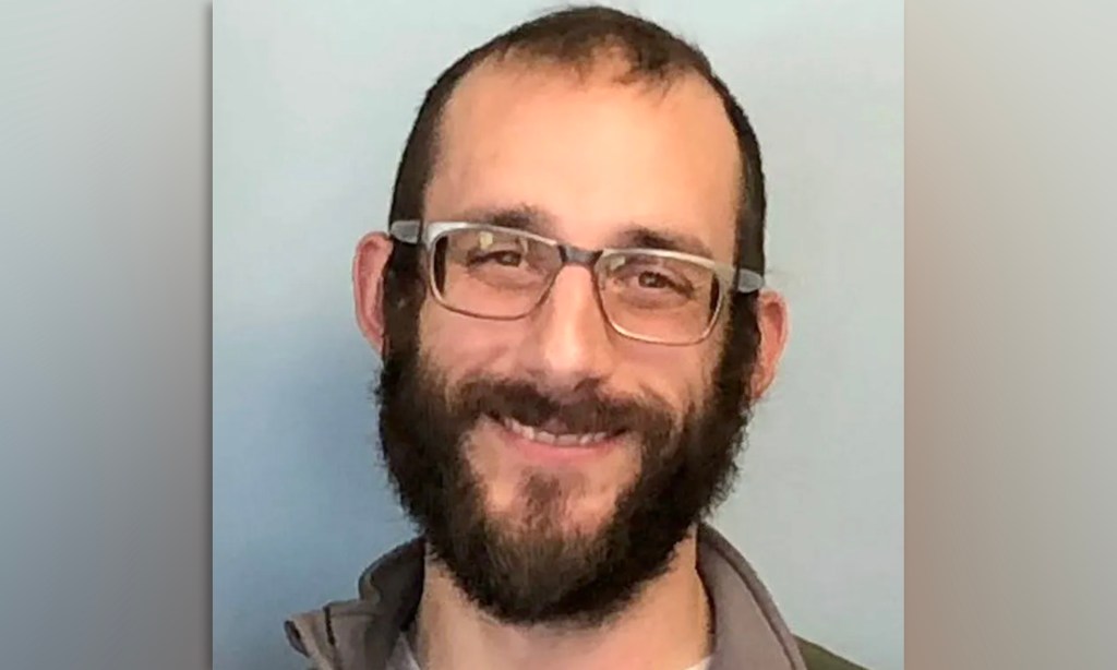 Air Force vet recalls Alex Pretti’s post-surgical ICU care Air Force vet recalls Alex Pretti's post-surgical ICU care