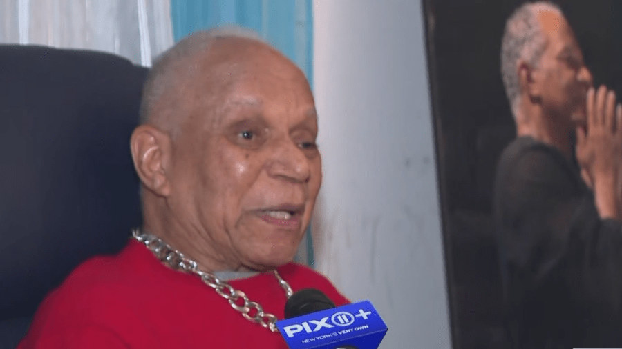 Community comes together to help 96-year-old Broadway star stay in his home Community comes together to help 96-year-old Broadway star stay in his home