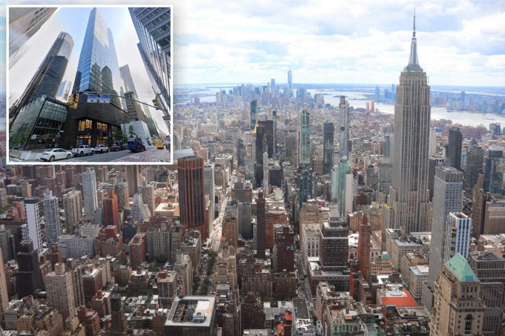 Investment in Manhattan real estate is booming -- with Union Square storefronts filling up