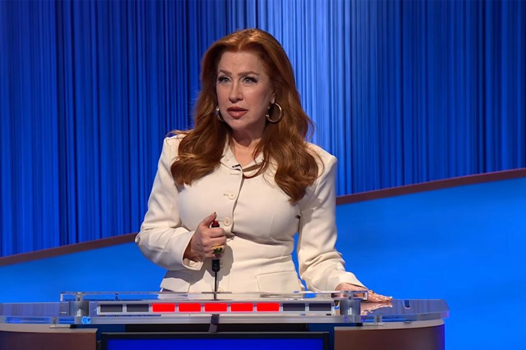 Lisa Ann Walter lets curse fly during ‘Jeopardy!’ appearance Lisa Ann Walter lets curse fly during 'Jeopardy!' appearance