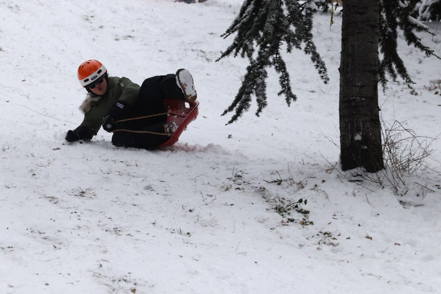 Mamdani offers clarity on school closings ahead of snow Mamdani offers clarity on school closings ahead of snow