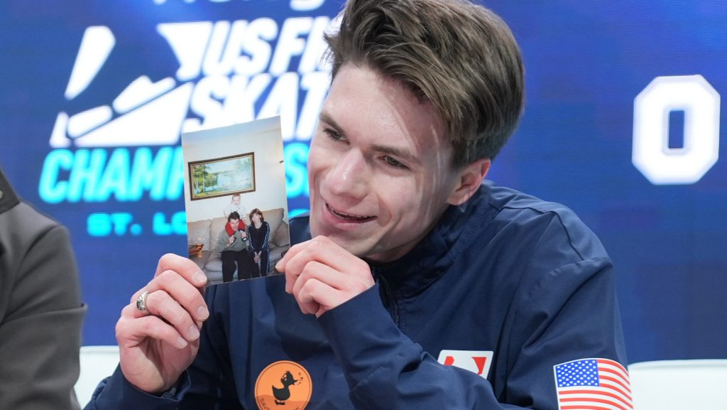Maxim Naumov makes US Olympic figure skating team 1 year after parents' tragic death in DC plane crash