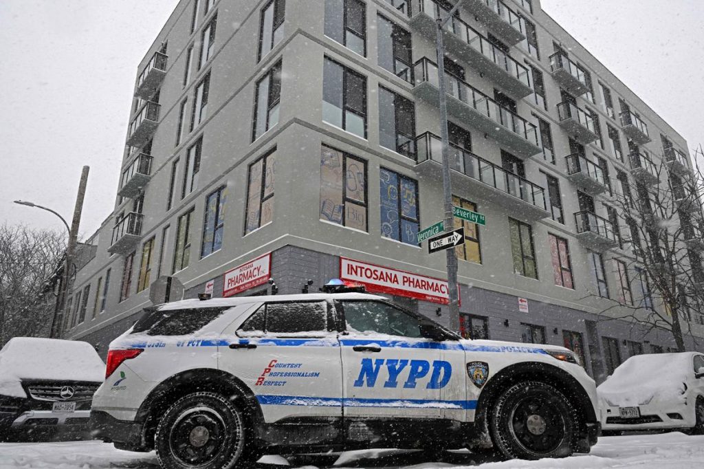 Newborn baby found dead in mom’s NYC apartment: sources