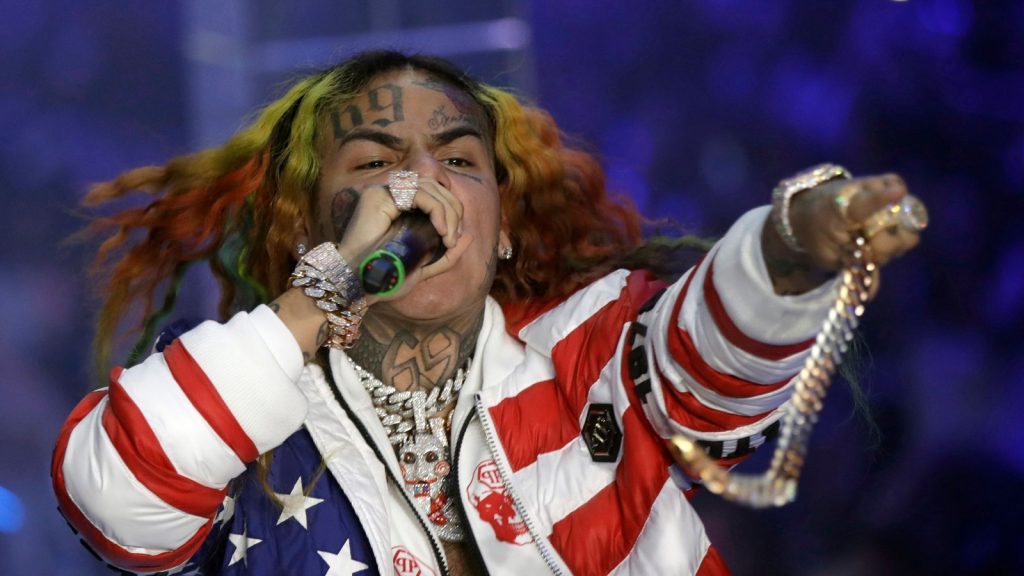 Rapper Tekashi 6ix9ine turns himself in to Brooklyn jail MDC for 3-month sentence Rapper Tekashi 6ix9ine sentenced to 3 months in federal prison for violations of supervised release