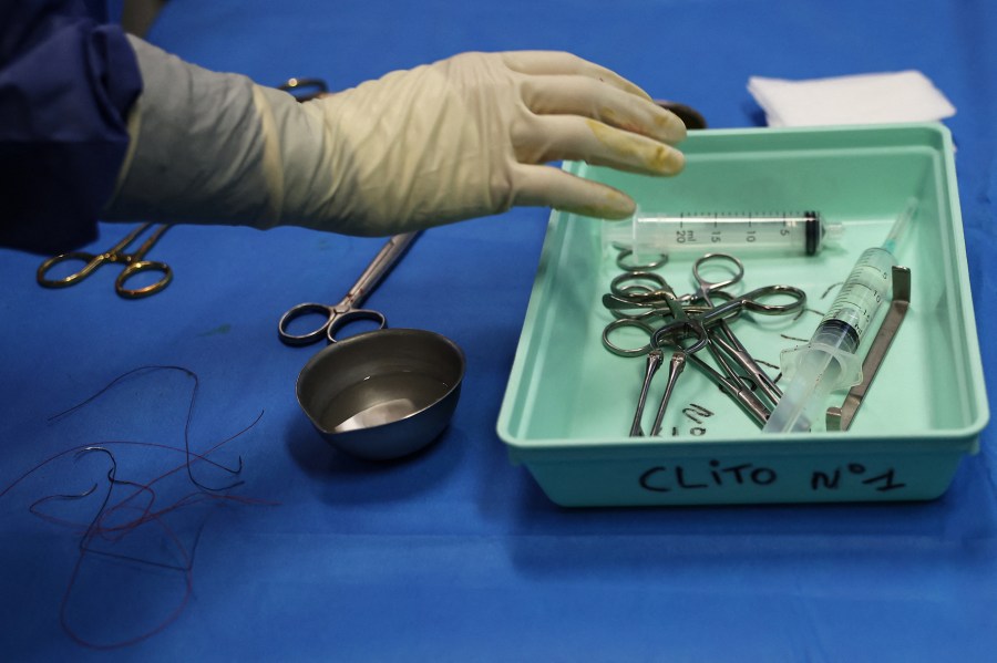 Woman accused of performing botched BBL surgery that almost killed victim, DA says Woman accused of performing botched BBL surgery that almost killed victim, DA says