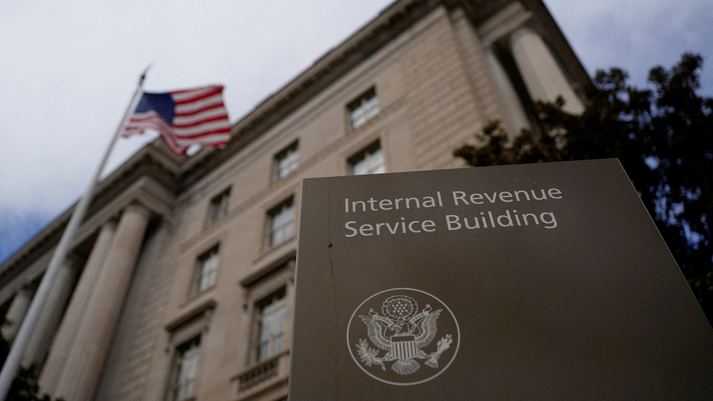 Court says the IRS can continue to share immigrants’ taxpayer data with ICE Court says the IRS can continue to share immigrants' taxpayer data with ICE