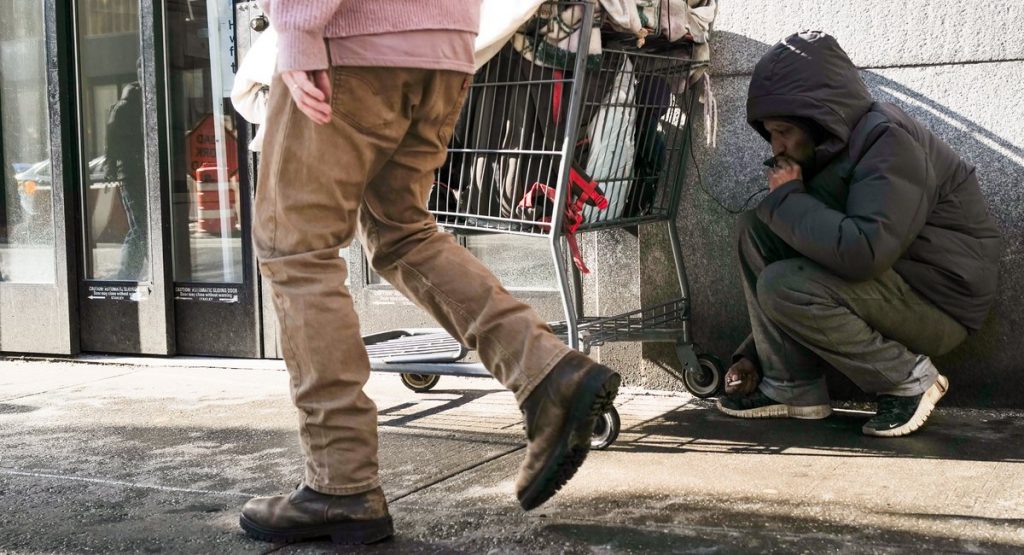 Debate over forcing homeless New Yorkers indoors at center of oversight hearing