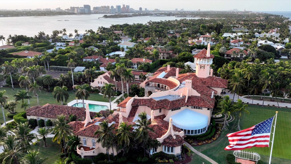 Man shot, killed by Secret Service, local deputy outside of Mar-a-Lago, agency says