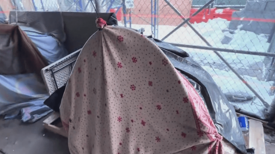 NYC struggles to protect homeless as temperatures plummet: 'No one is safe' NYC struggles to protect homeless as temperatures plummet: 'No one is safe'