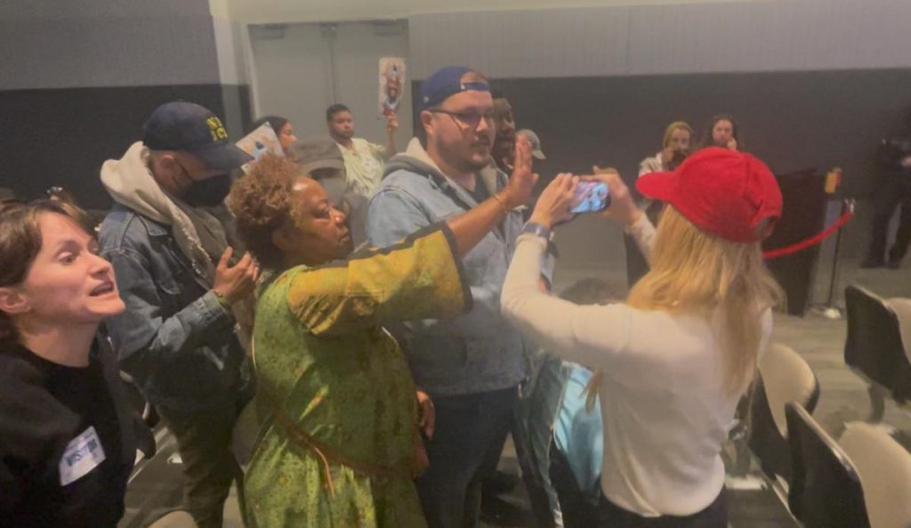 Stop mob rule at police commission