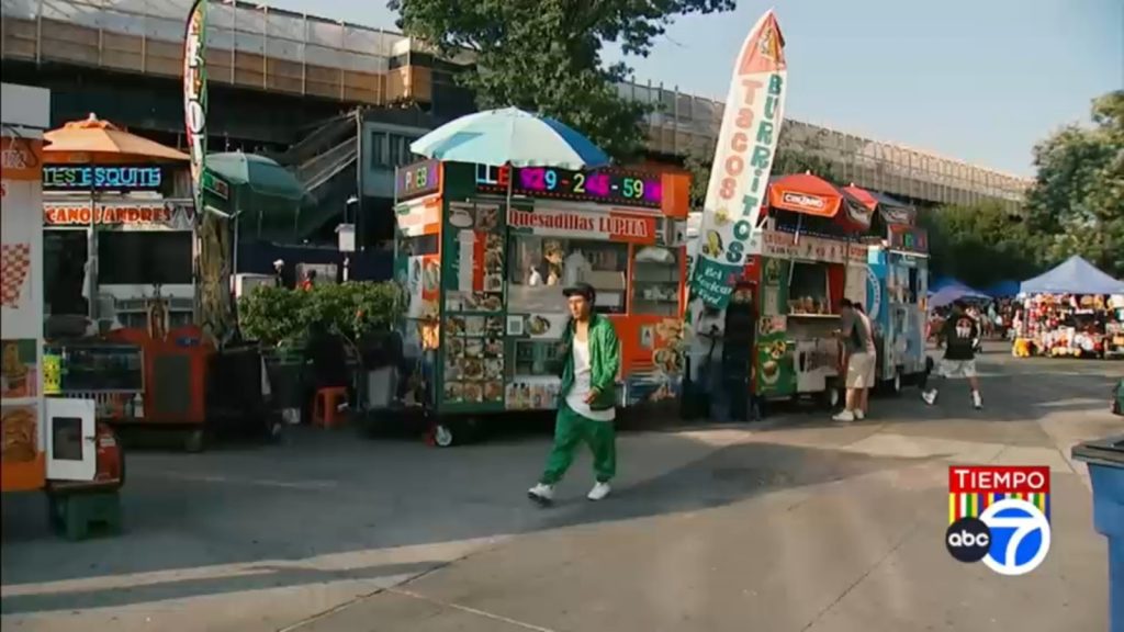 Tiempo with Joe Torres: NYC Council passes reform bill to help street vendors obtain license to work