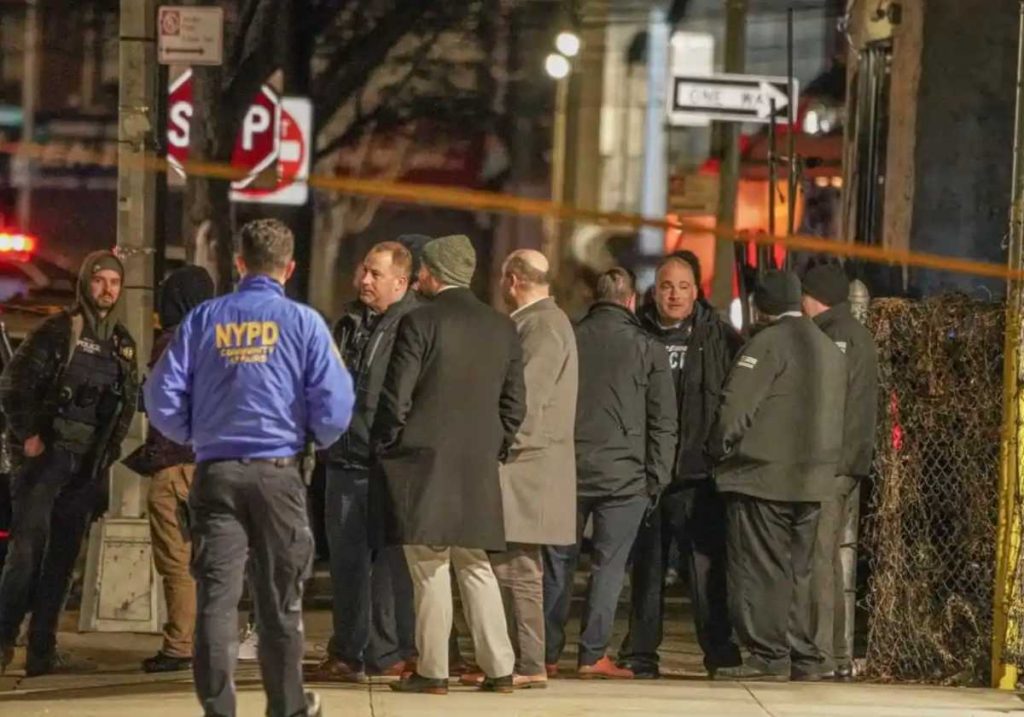 Bronx double stabbing: Boyfriend cuffed for slaying girlfriend, injuring teen son