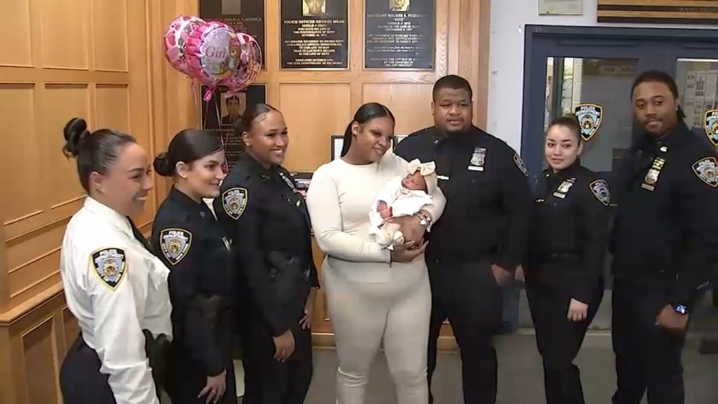 Bronx mother reunites with NYPD officers that helped deliver ger baby outside building when she went into labor
