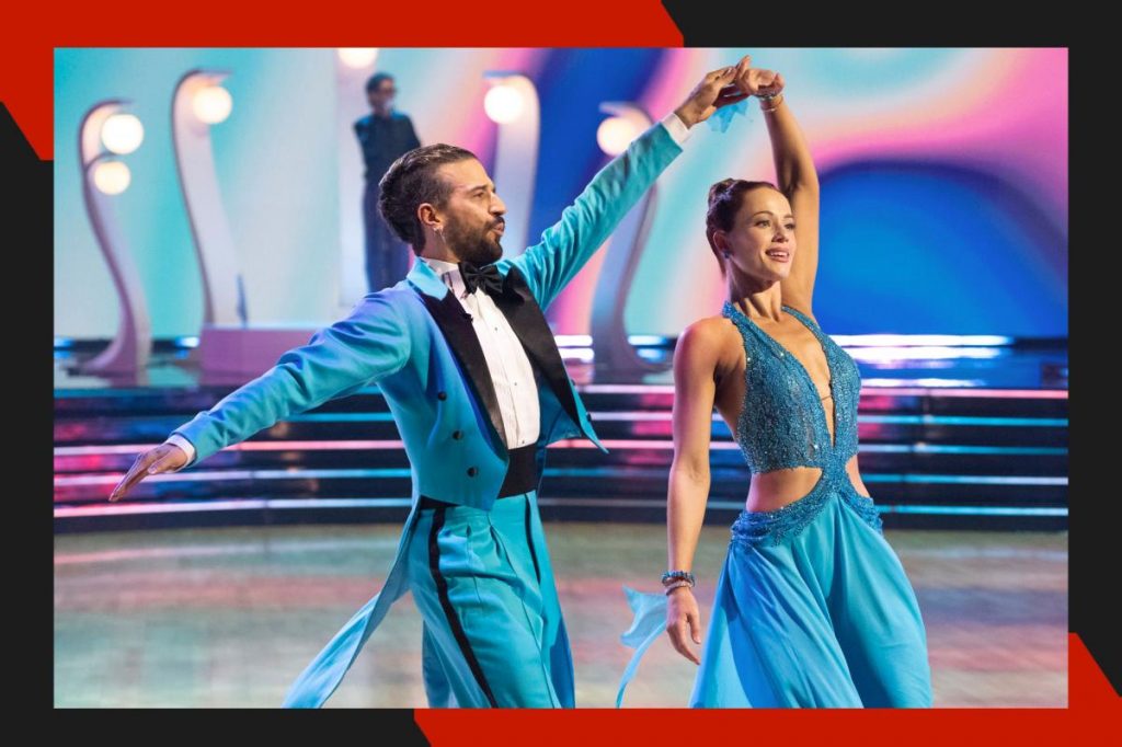 Get tickets to see Whitney Leavitt in 'Chicago' on Broadway