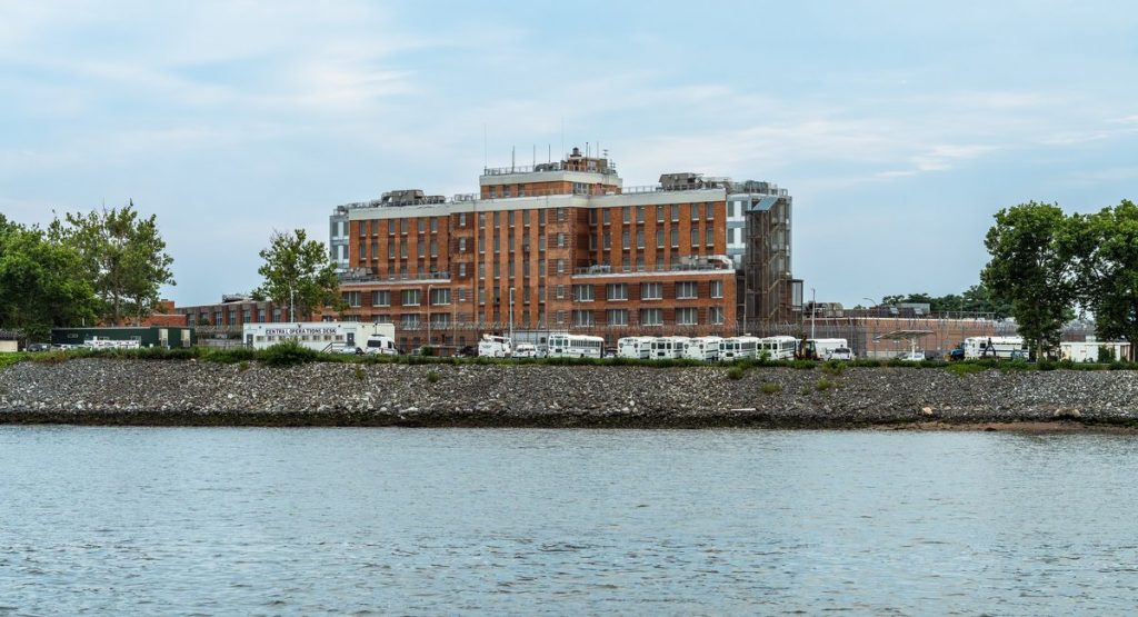 Man dies in custody at Rikers Island jail, officials say