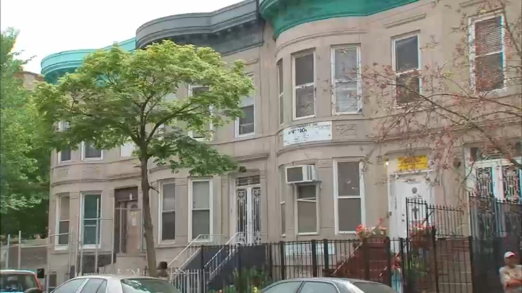 Mayor Mamdani unveils plan to boost housing by helping homeowners build ADUs, small apartments on their property