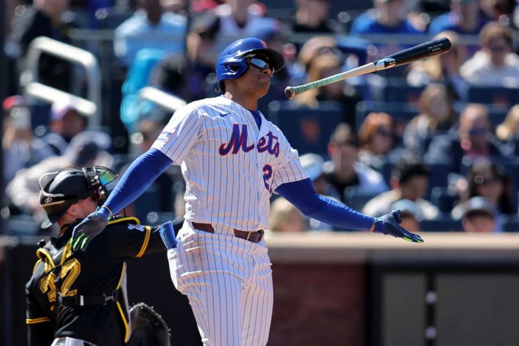 Mets bats go cold, fall to Pirates 4-3 in extras