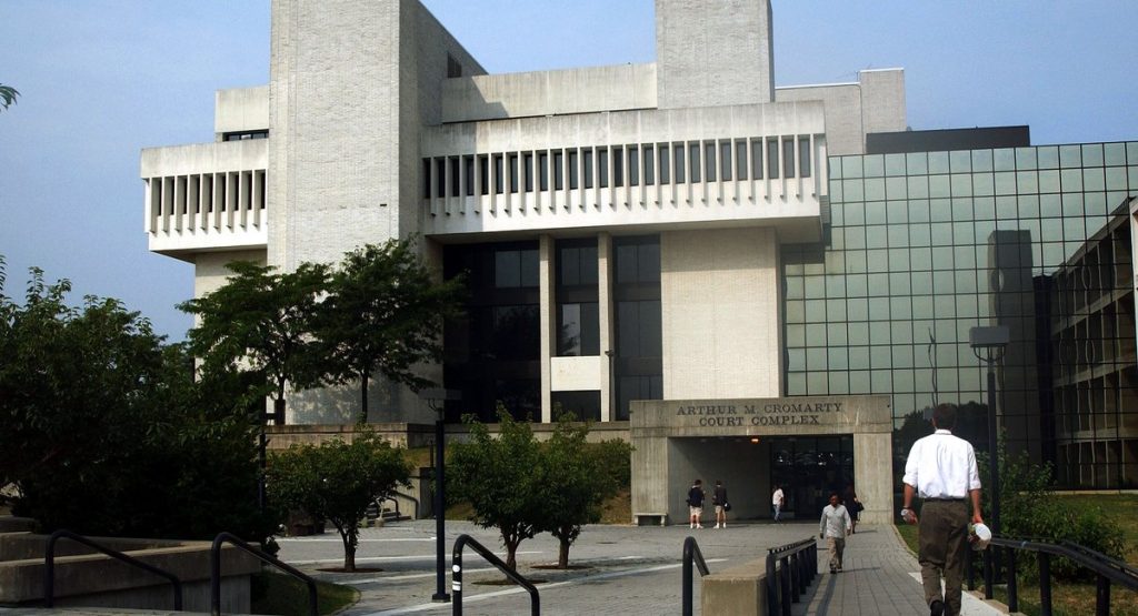 NY prosecutor who hid evidence is eying a return to law. Professors want him disbarred.