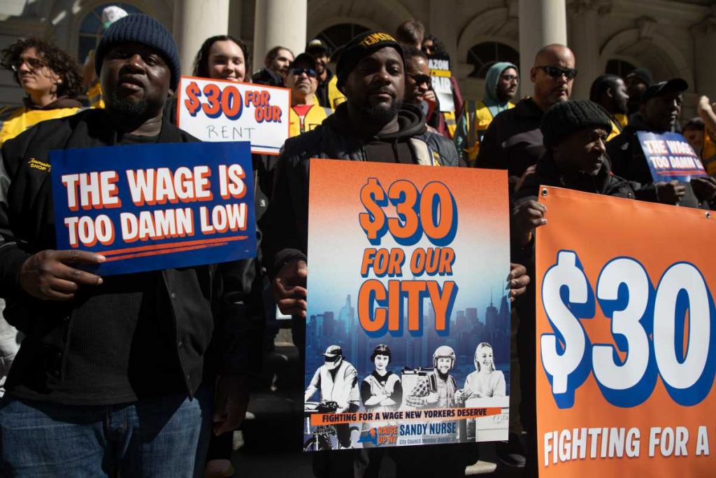NYC Council pushes minimum wage boost; says increase is a “fair share”