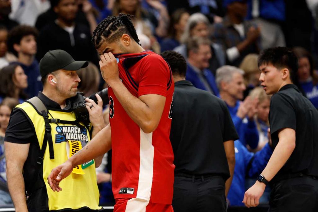 No. 5 St. John’s collapses against No. 2 Duke, falls 80-75 in Sweet 16 matchup