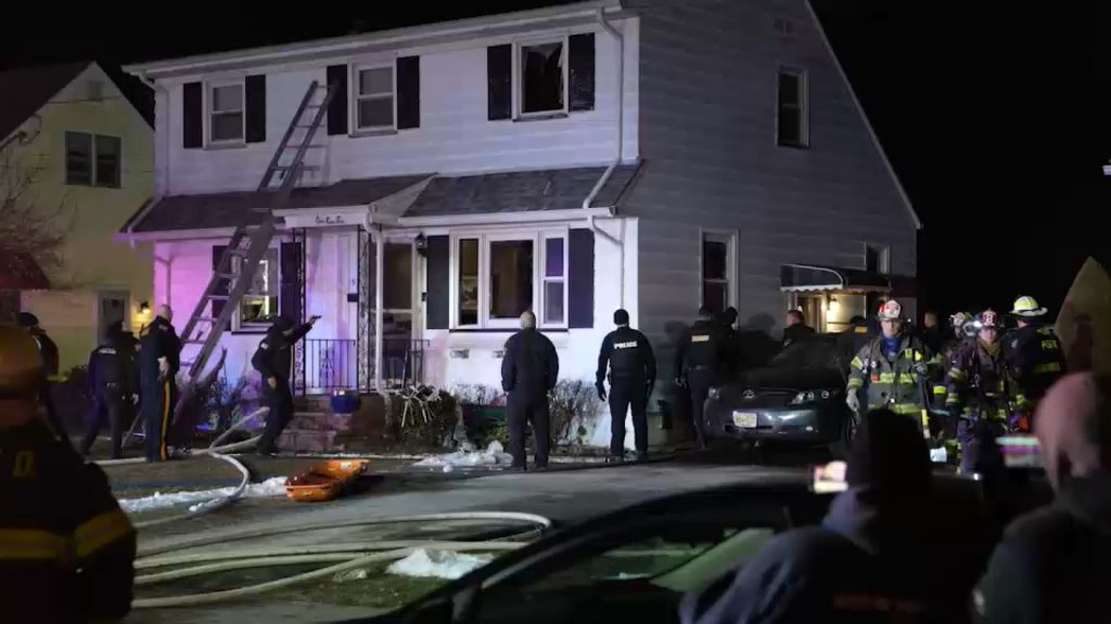 Paterson police surround home, negotiate with resident after stabbing, fire Paterson police surround home, negotiate with resident after stabbing, fire