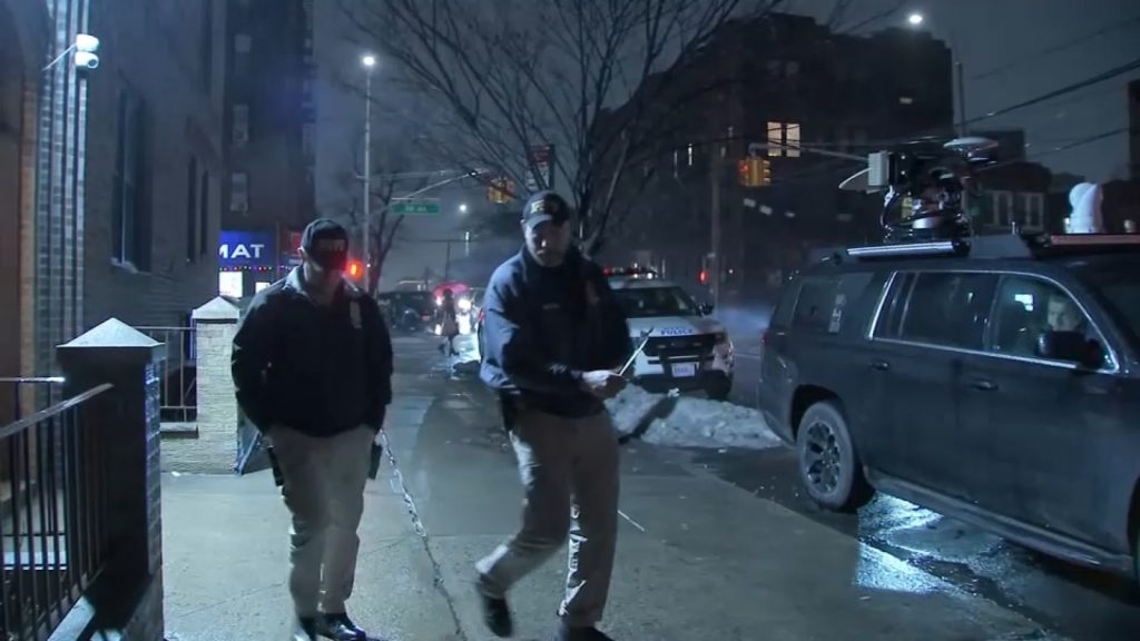 Queens slashing: 75-year-old man murdered in dispute between neighbors in Astoria apartment building, sources say