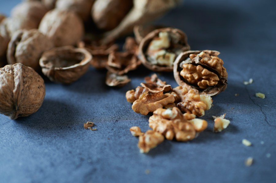 The great walnut theft: $50K worth stolen in NYC The great walnut theft: $50K worth stolen in NYC