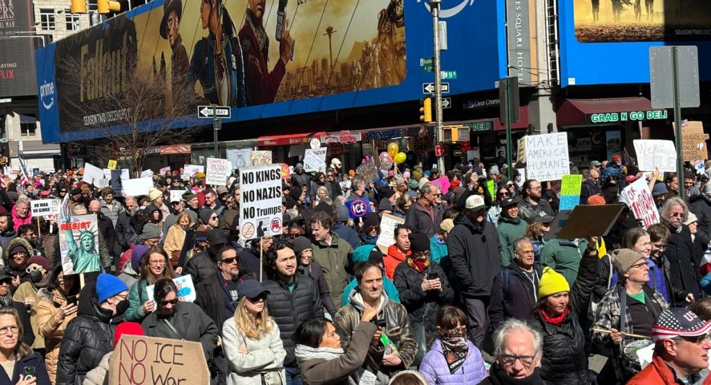 Thousands in NYC protest Trump administration as part of ‘No Kings’ demonstrations Thousands in NYC protest Trump administration as part of ‘No Kings’ demonstrations