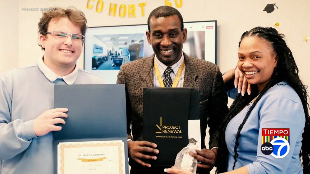 Tiempo with Joe Torres: Nonprofit Project Renewal fights homelessness crisis within Latino community in NYC Tiempo with Joe Torres: Nonprofit Project Renewal fights homelessness crisis within Latino community in NYC