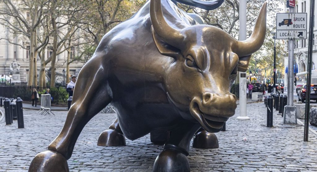 Wall Street bonuses hit record high as NY lawmakers debate raising taxes on the rich