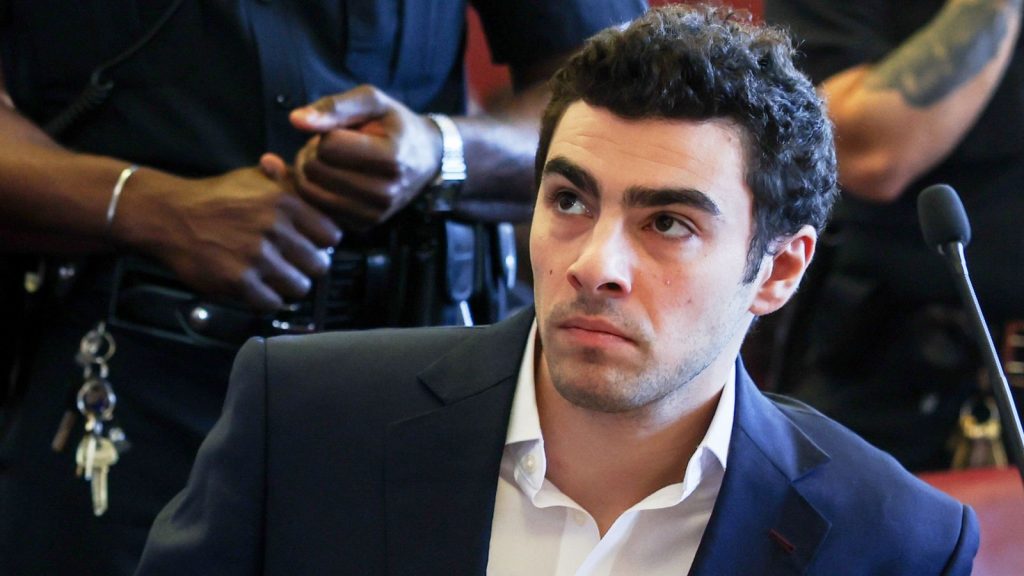 Accused gunman in death of UnitedHealthcare CEO Brian Thompson to return to Manhattan court