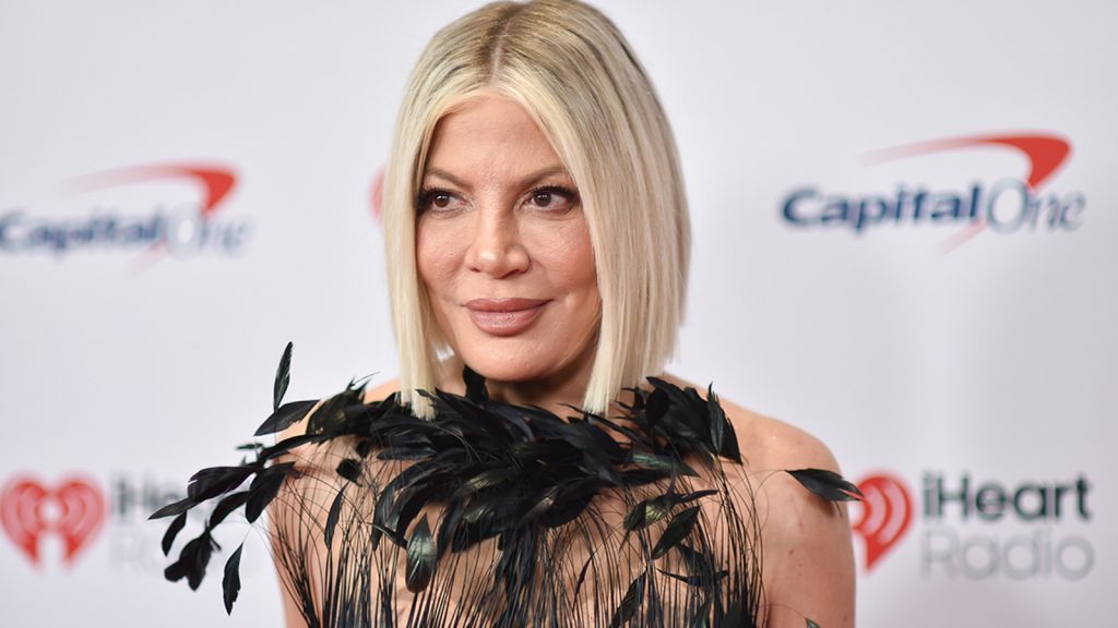 ‘Beverly Hills, 90210’ star Tori Spelling and several children involved in car crash in Temecula, California, authorities say 'Beverly Hills, 90210' star Tori Spelling and several children involved in car crash in Temecula, California, authorities say