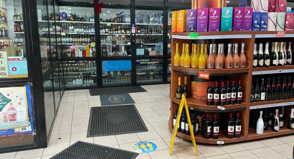 Brooklyn man files legal claim after NYPD beating in Gowanus liquor store