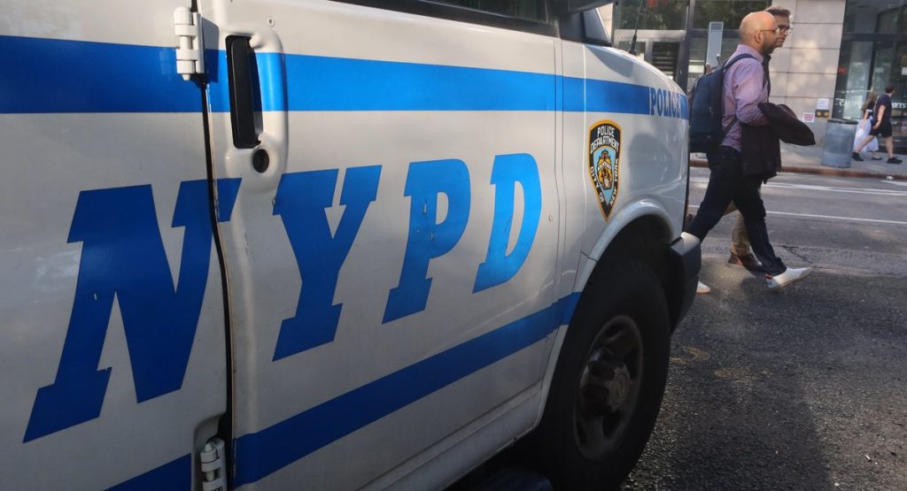 Human remains found near BQE exit in Jackson Heights, police say Human remains found near BQE exit in Jackson Heights, police say