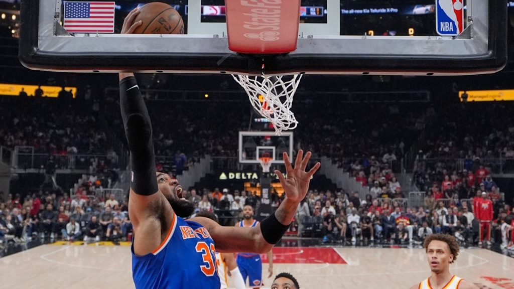 Knicks beat the Hawks 114-98 to tie the series at 2-2
