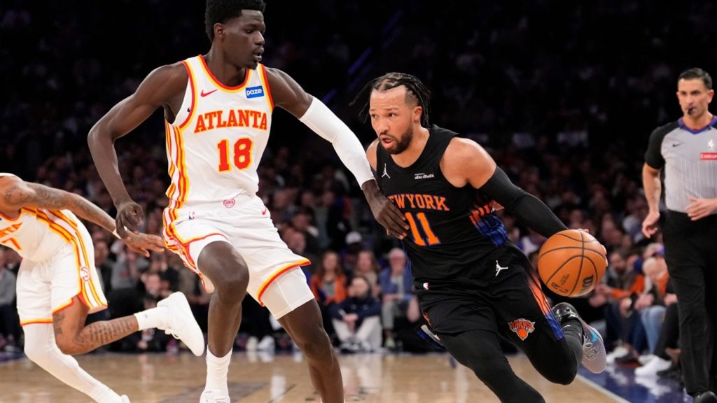 Knicks lose 107-106 to Hawks in Game 2, series now tied at 1 game apiece