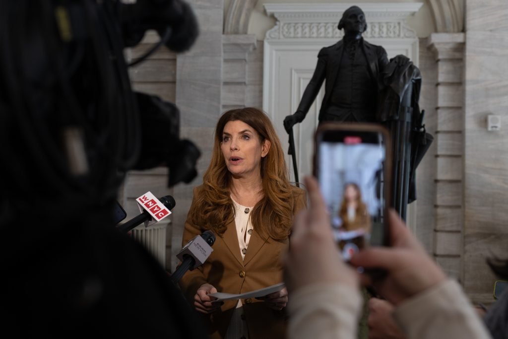 Mayor Rips ‘Unrealistic’ City Council Plan to Balance Budget Without Hiking Property Taxes Mayor Rips ‘Unrealistic’ City Council Plan to Balance Budget Without Hiking Property Taxes