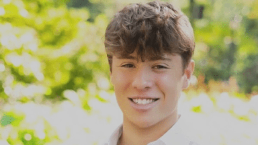 NYC father's desperate plea for bone marrow donor to save teenage son's life NYC father's desperate plea for bone marrow donor to save teenage son's life