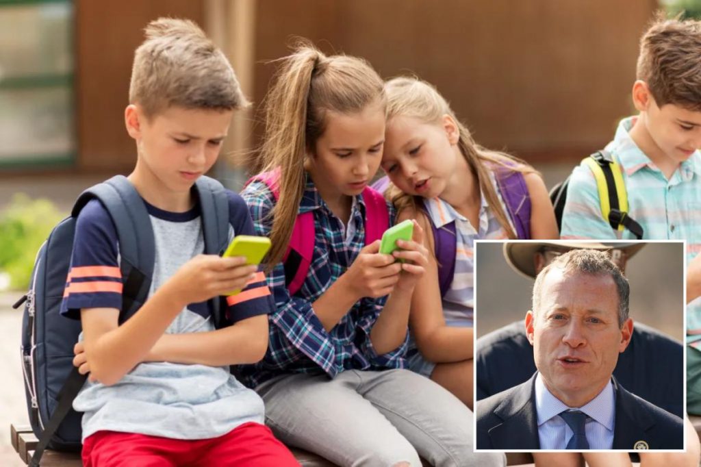 Rep. Josh Gottheimer’s new bill would require Apple, Google verify users’ ages before downloading apps Rep. Josh Gottheimer's new bill would require Apple, Google verify users' ages before downloading apps