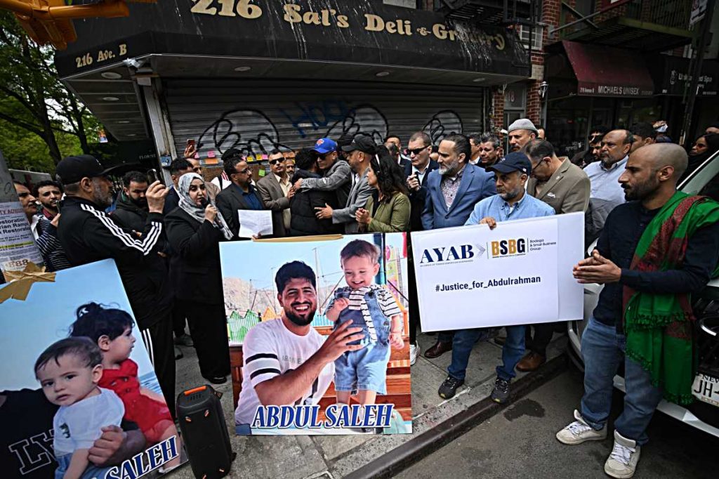 Slain East Village deli worker’s family demands U.S. entry for his children, citing his dying wish: ‘Take care of my kids’
