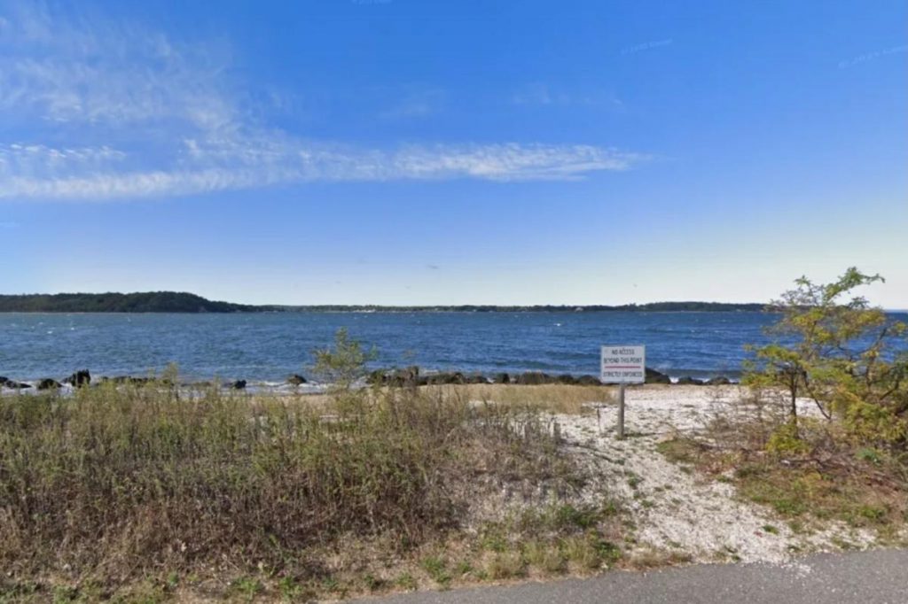 Woman's body found floating in Long Island Sound