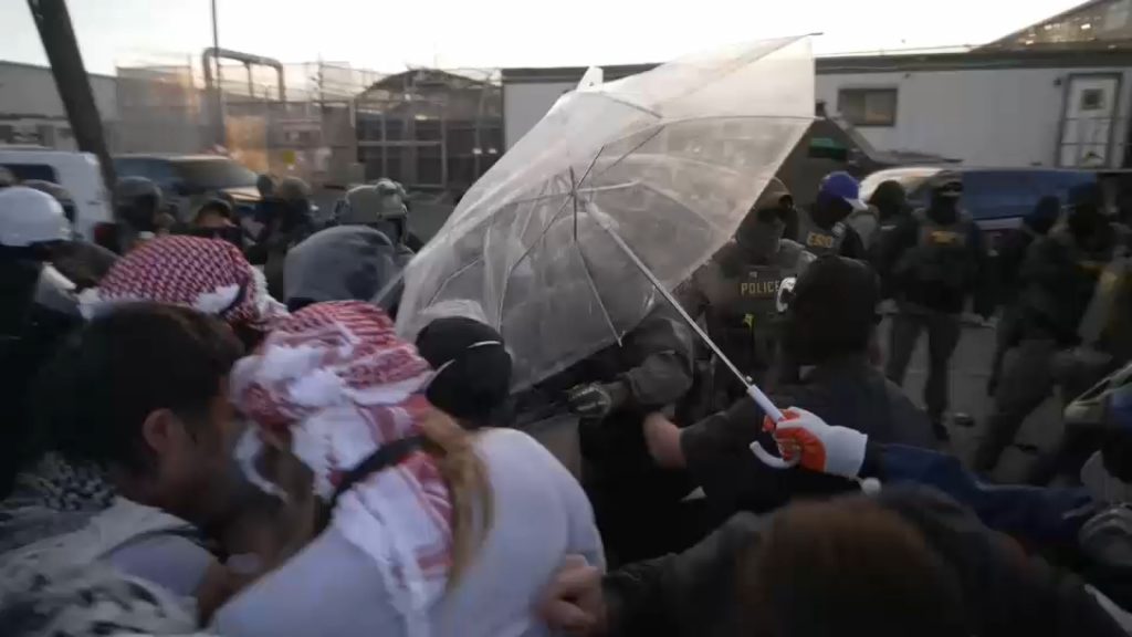 Delaney Hall protests: Protesters shoved, pepper sprayed during clash with ICE agents amid hunger strike in Newark Delaney Hall protests: Protesters shoved, pepper sprayed during clash with ICE agents amid hunger strike in Newark