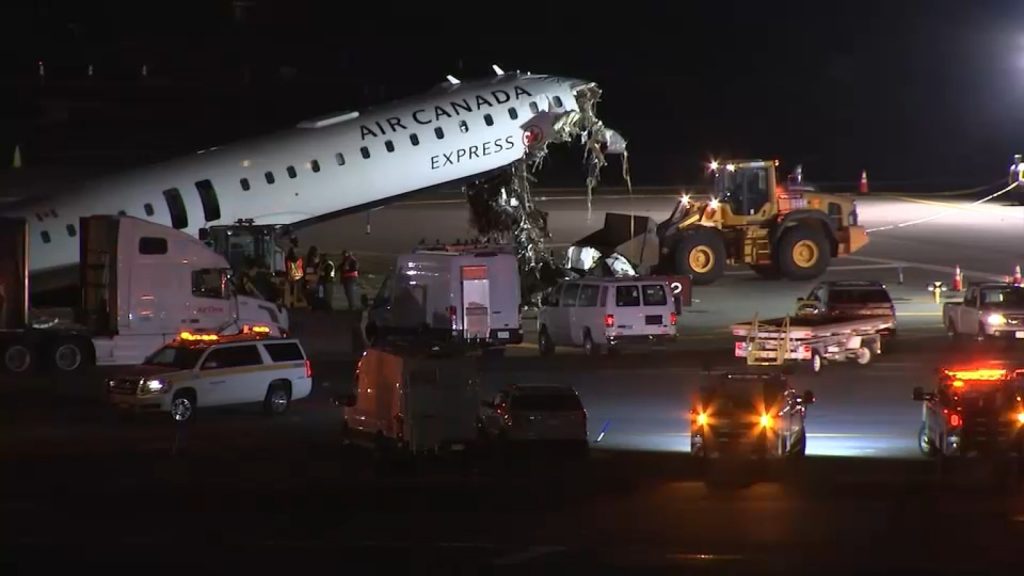 FAA to add transponders to all airport vehicles in wake of LaGuardia collision that killed 2 pilots